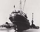 Everards Summity ashore outside of Harbour 27 April 1957 Offloading 100 tons of coal | Margate History